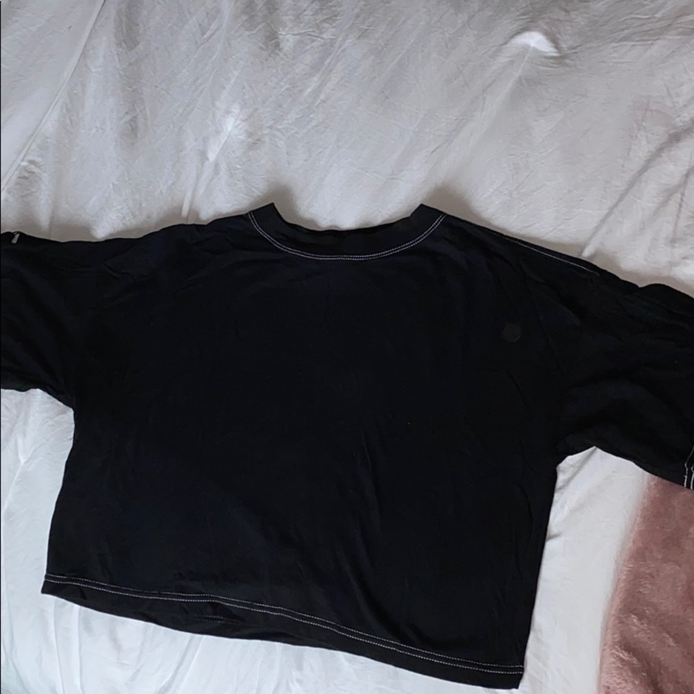 Black crop top